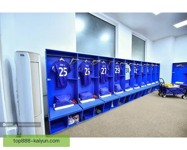 广州队更衣室 广州队更衣室