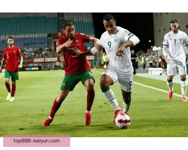 佛罗伦萨进攻火力全开,状态回暖展现赛季冠军争夺实力 佛罗伦萨进攻火力全开,状态回暖展现赛季冠军争夺实力