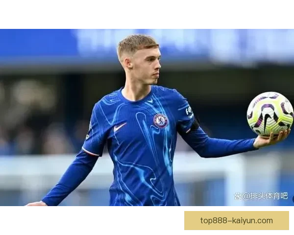 格纳布里足球影响力持续增强，展现出良好的状态与竞争力。